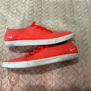 Nike slip-on coral sneakers